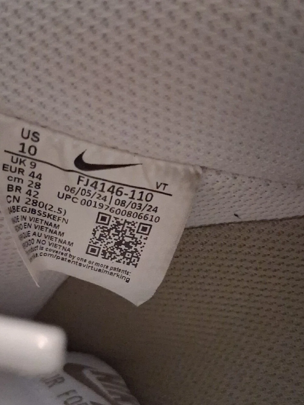 Nike White Low-Top Athletic Sneakers with Olive Swoosh